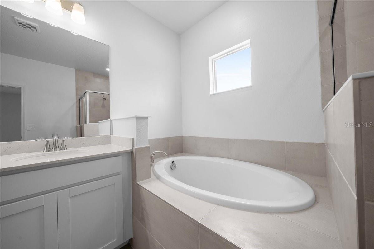Image 17 of 39 For 8885 68th Terrace Road