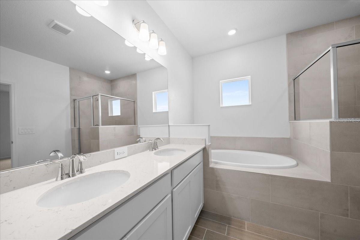 Image 18 of 39 For 8885 68th Terrace Road