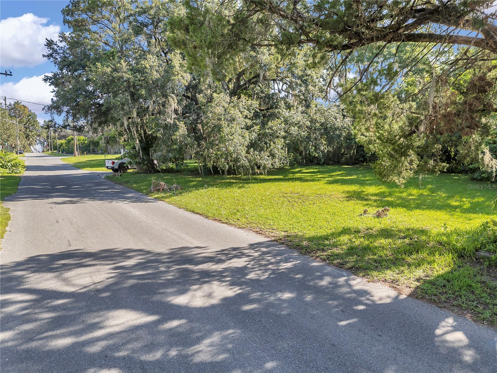 Image 10 of 16 For 1323 5th Avenue