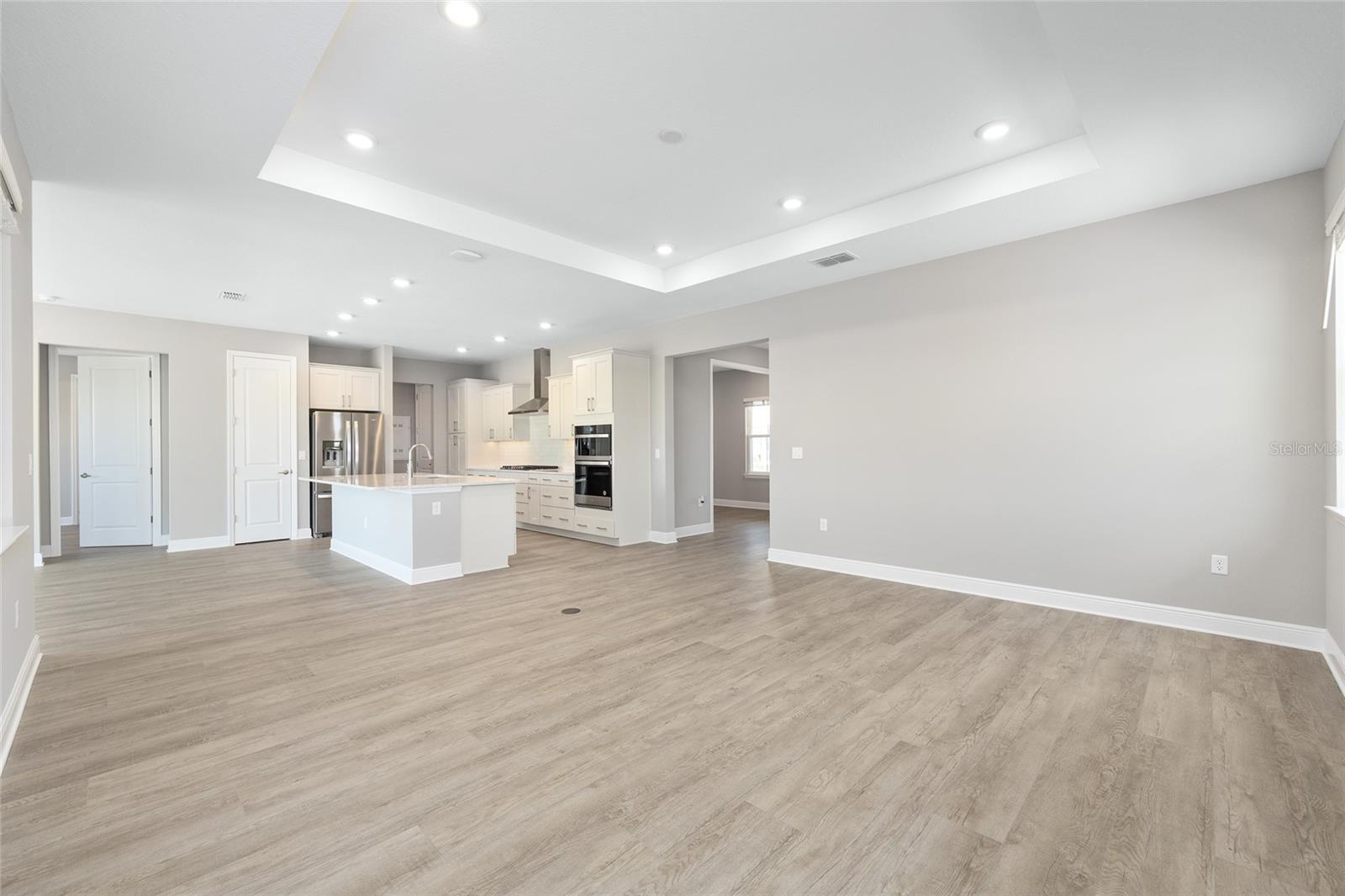 Image 12 of 43 For 8496 101st Avenue