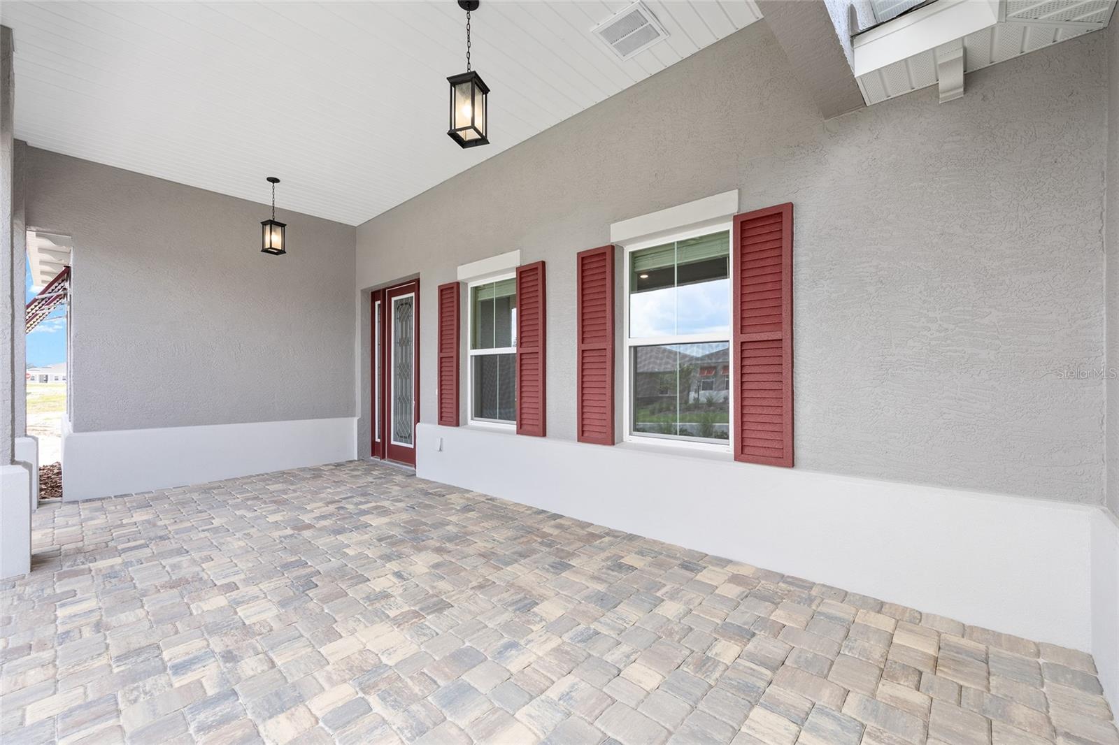 Image 6 of 43 For 8496 101st Avenue