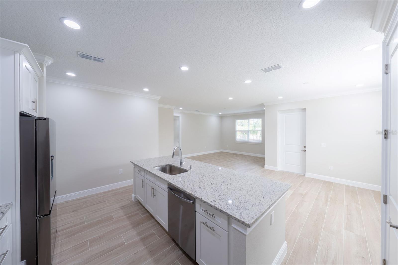 Image 13 of 43 For 8517 159th Place