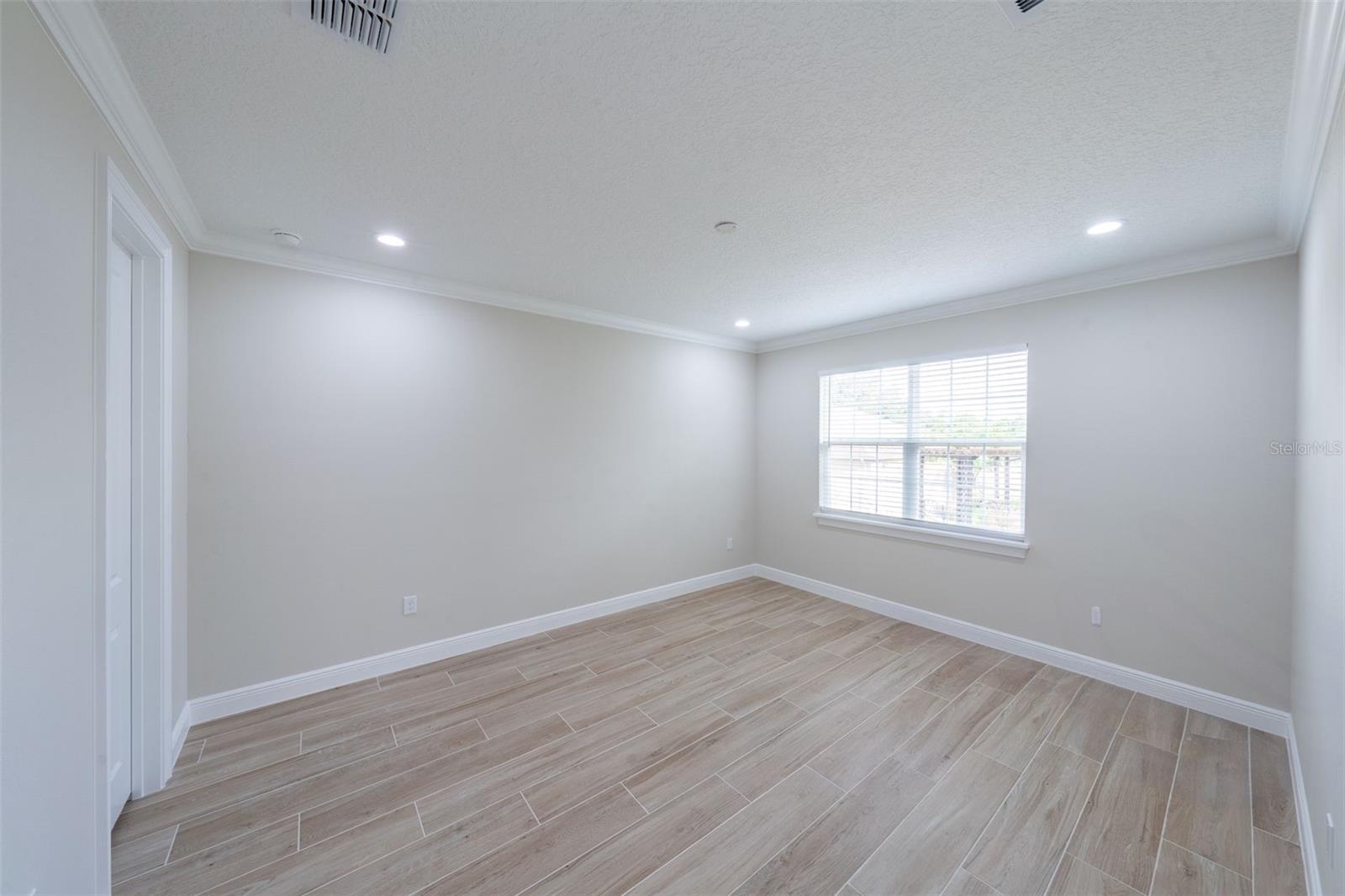 Image 18 of 43 For 8517 159th Place