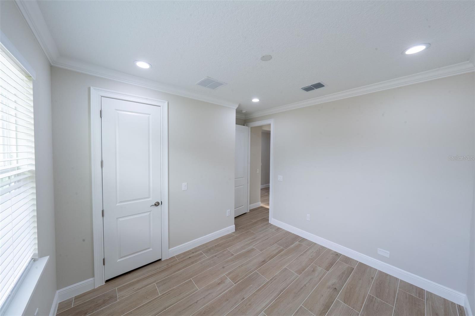 Image 36 of 43 For 8517 159th Place