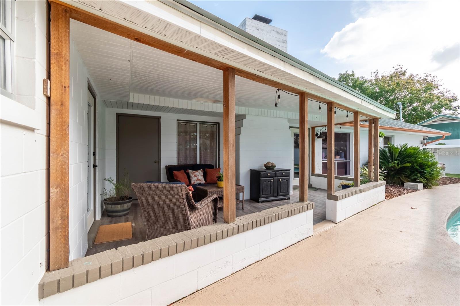 Image 21 of 49 For 2135 8th Street