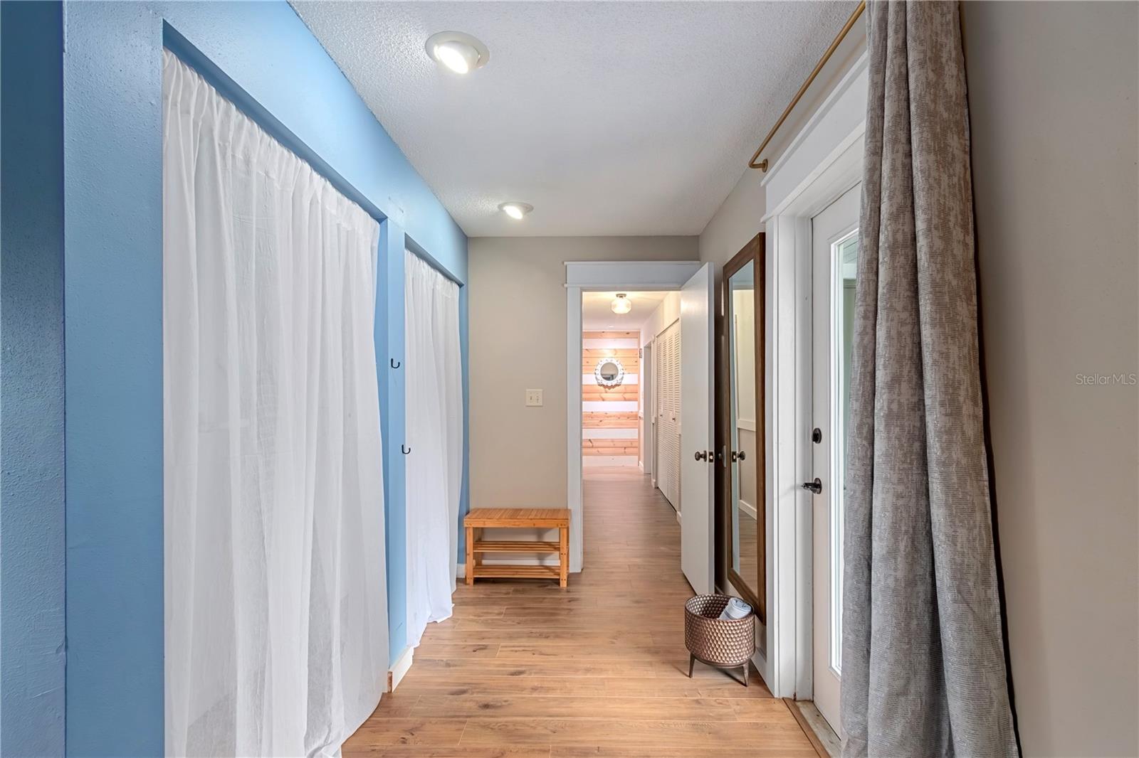 Image 33 of 49 For 2135 8th Street