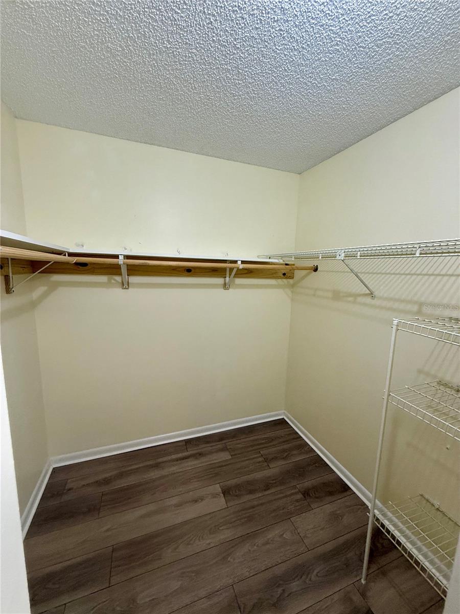 Image 11 of 27 For 10948 83rd Avenue