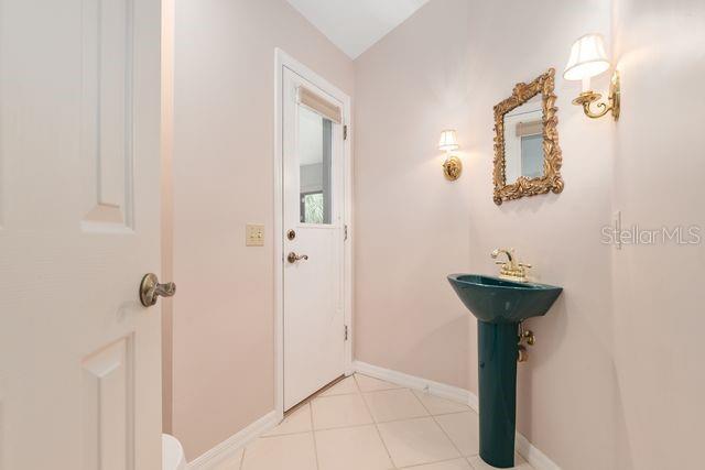 Image 8 of 23 For 5365 86th Place