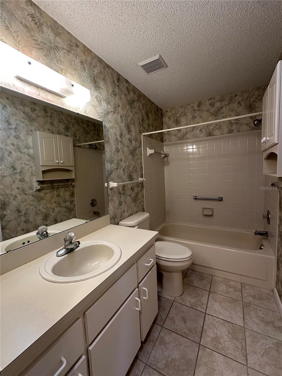 Image 18 of 81 For 9065 82nd Terrace D