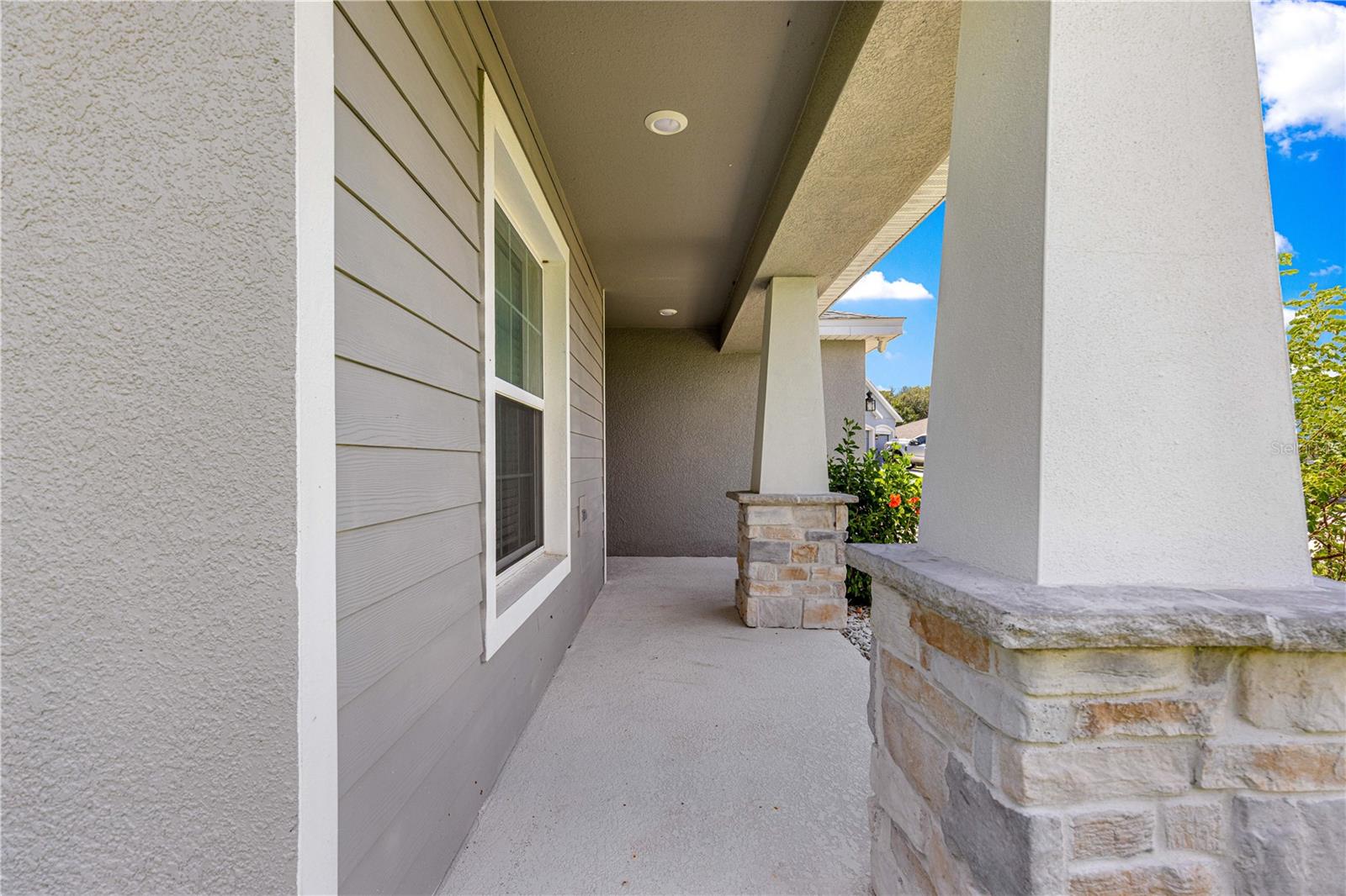 Image 2 of 39 For 8905 51st Avenue