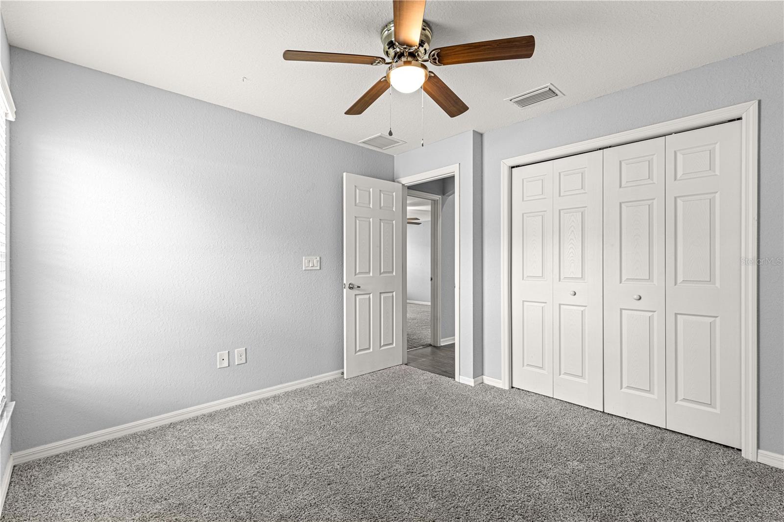 Image 22 of 39 For 8905 51st Avenue