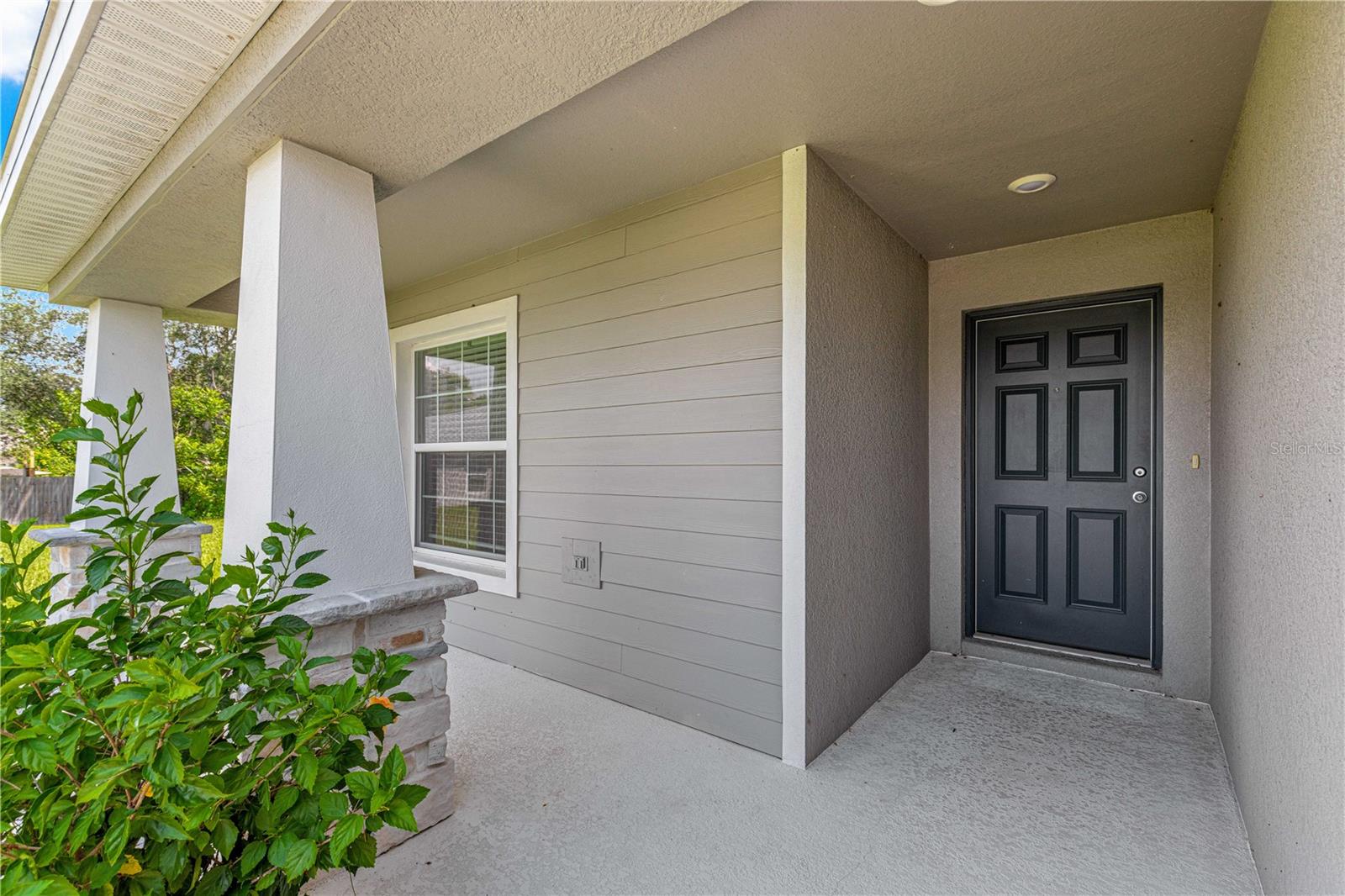 Image 3 of 39 For 8905 51st Avenue