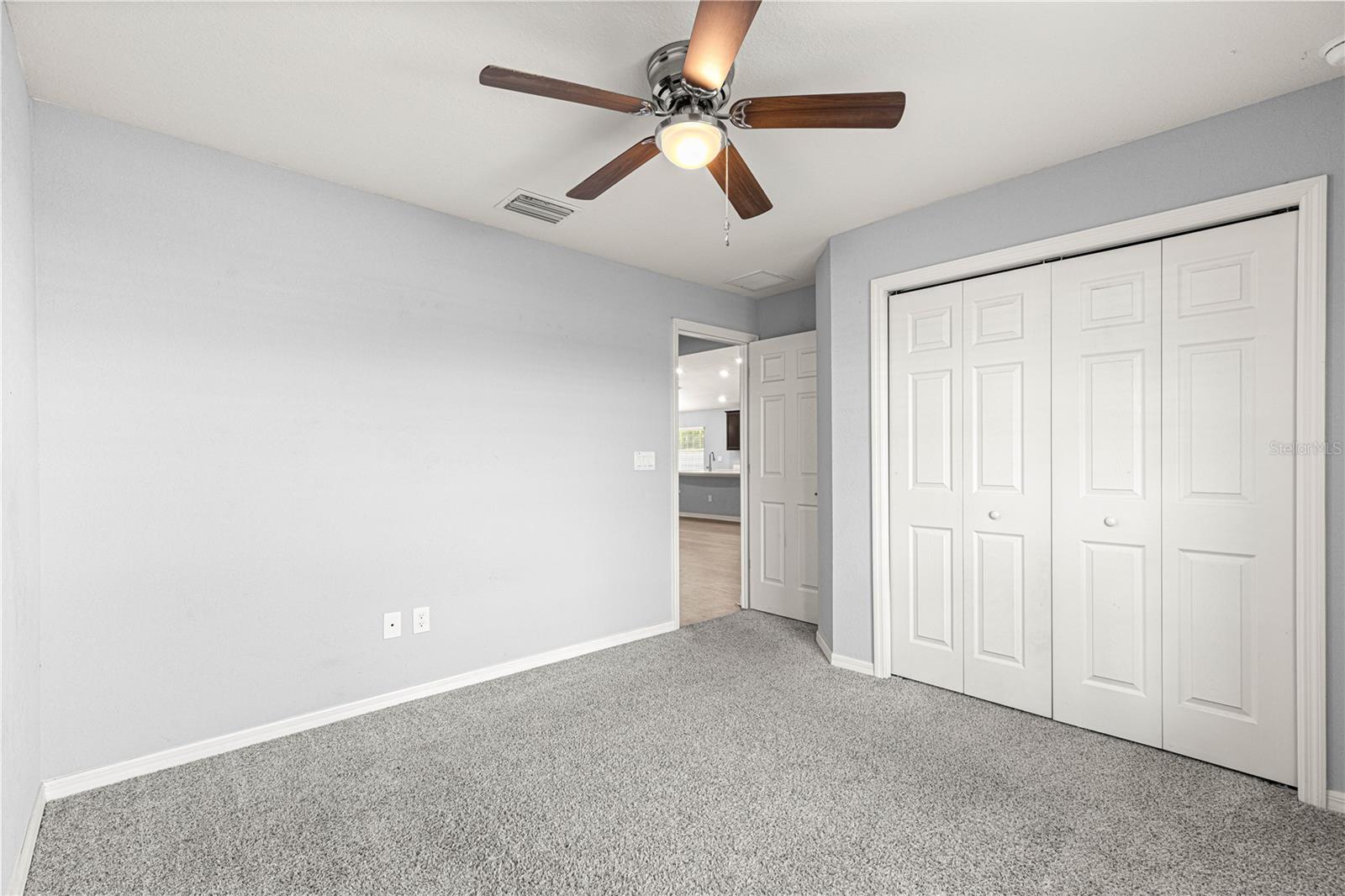 Image 6 of 39 For 8905 51st Avenue