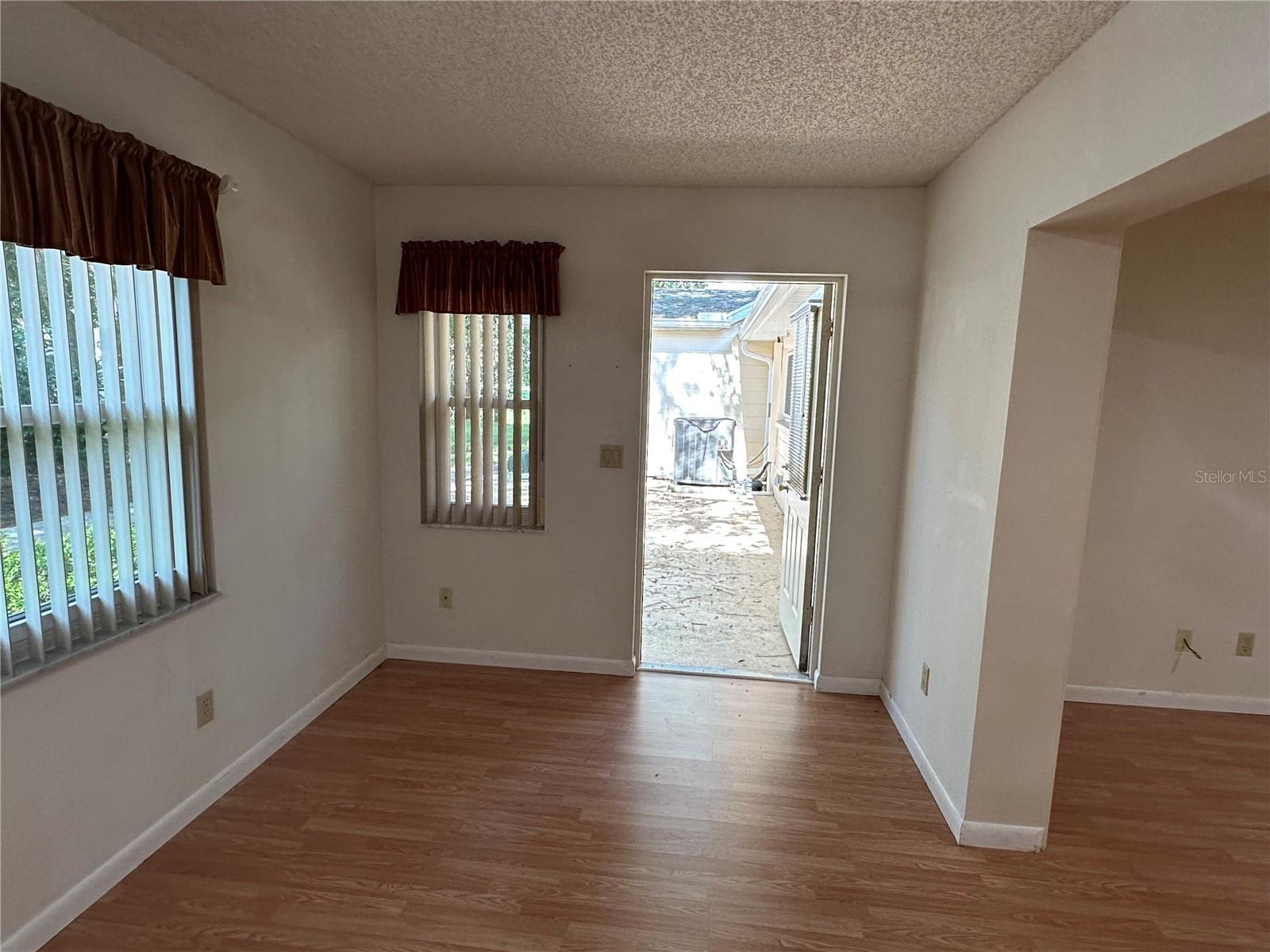 Image 10 of 21 For 8420 92nd Street B