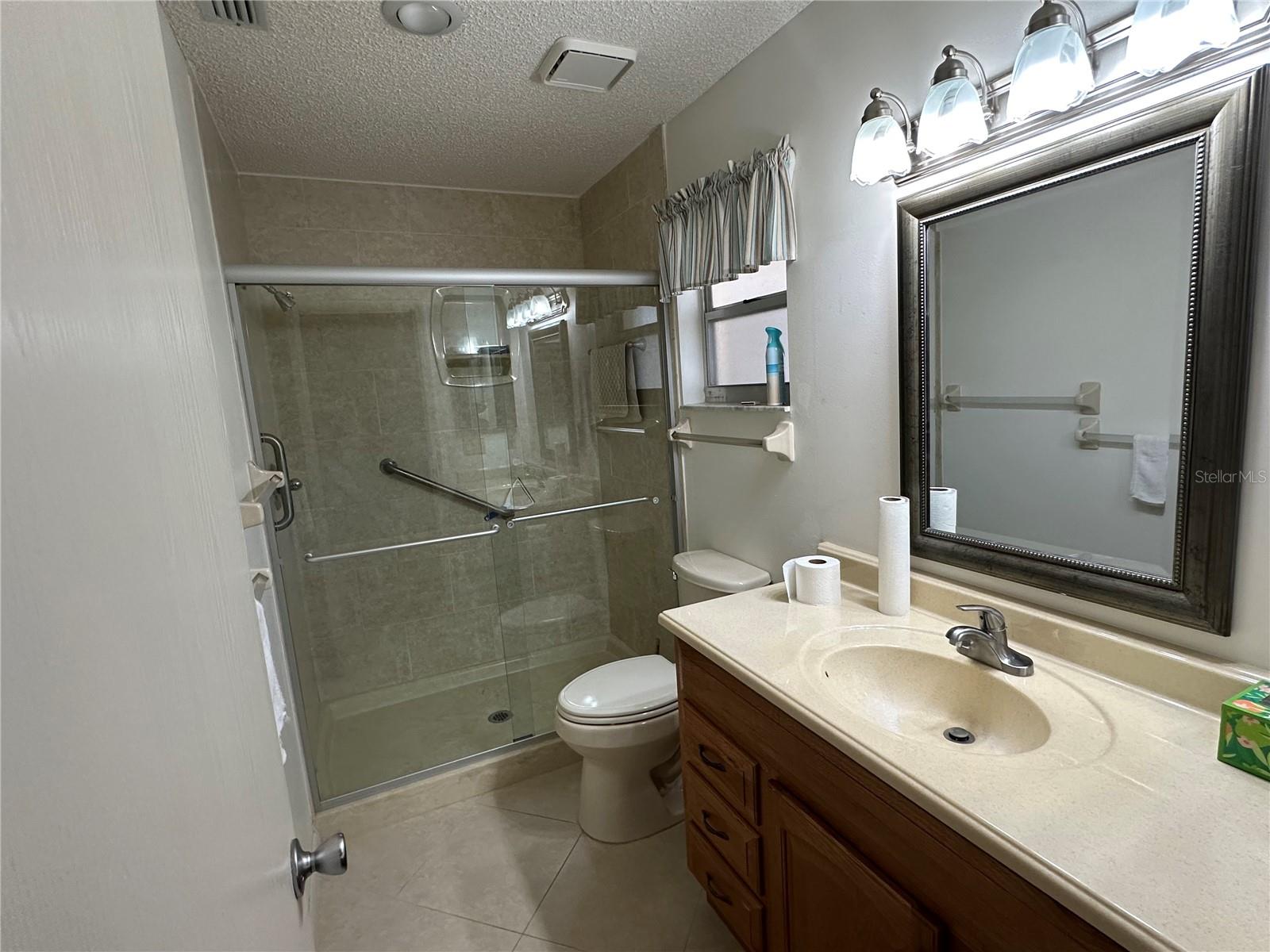 Image 16 of 21 For 8420 92nd Street B