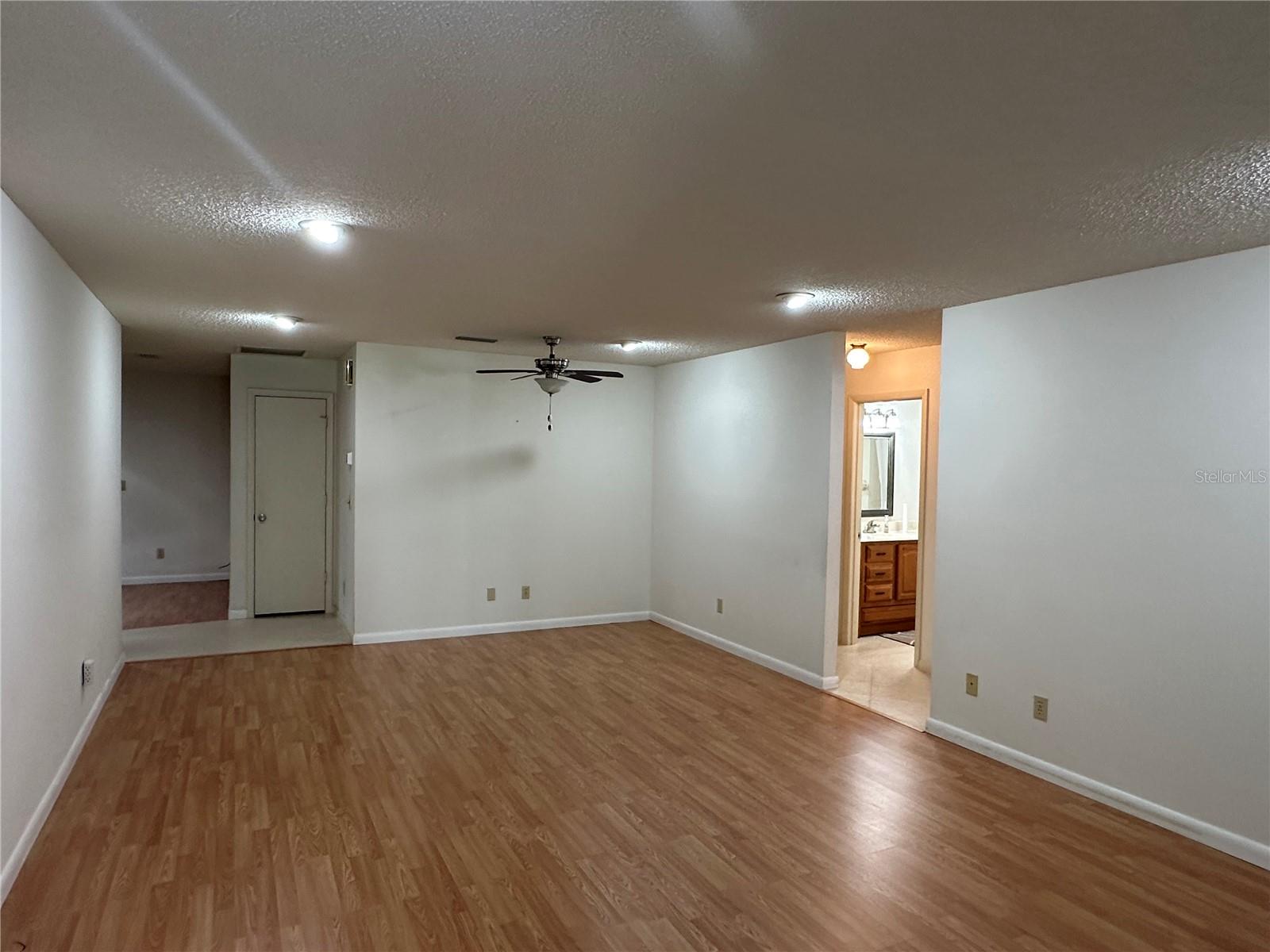 Image 3 of 21 For 8420 92nd Street B