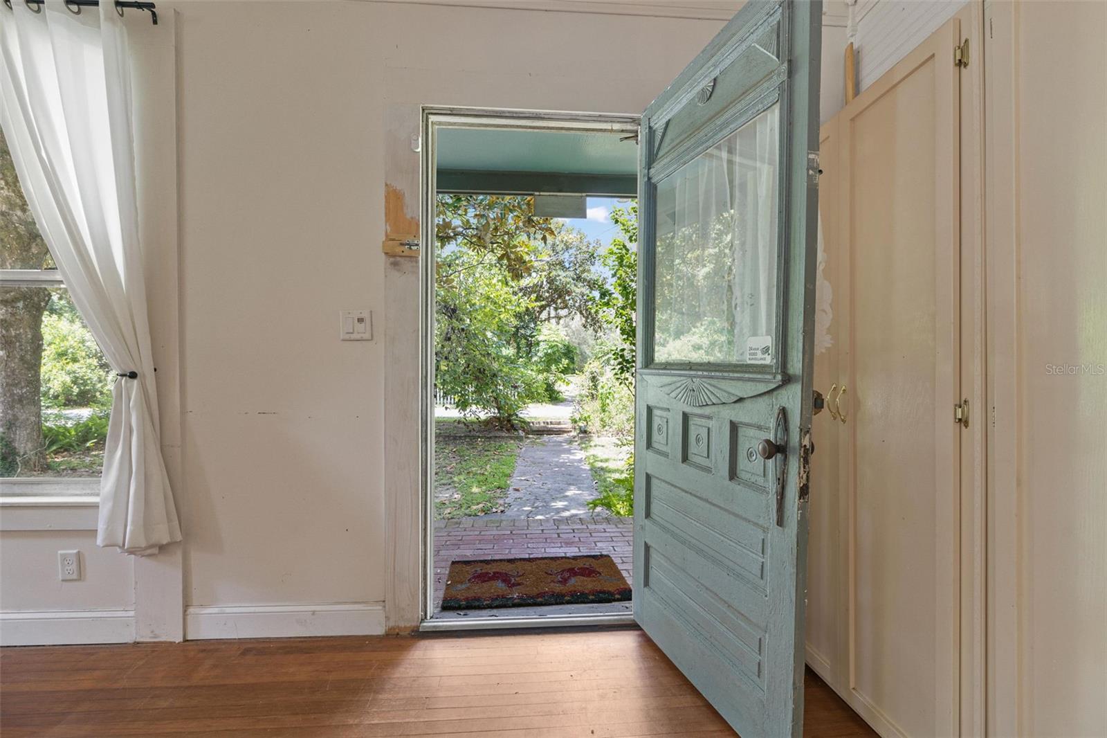 Image 11 of 44 For 8460 Magnolia Street