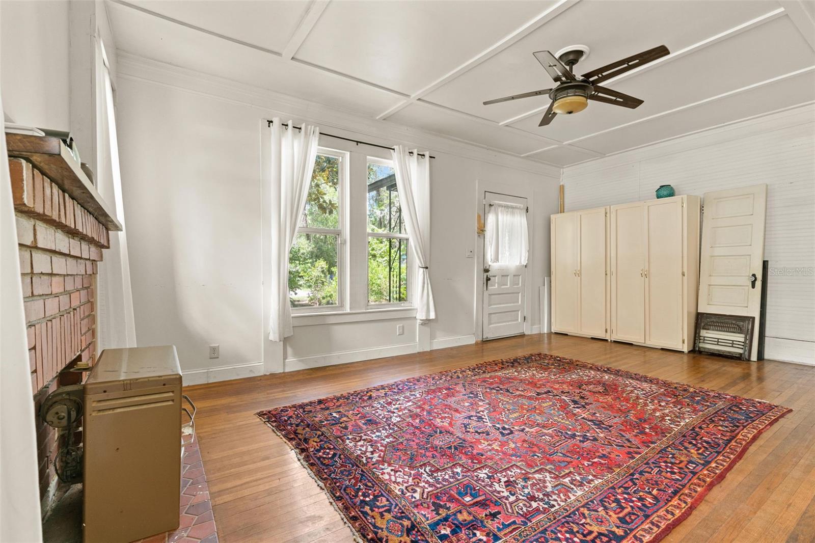 Image 12 of 44 For 8460 Magnolia Street