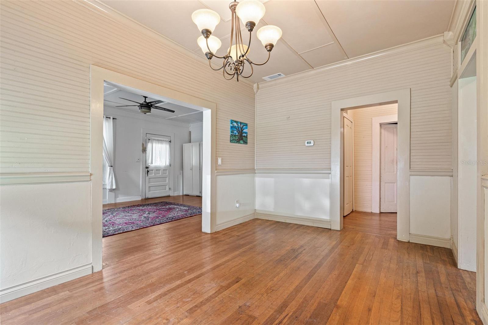 Image 14 of 44 For 8460 Magnolia Street
