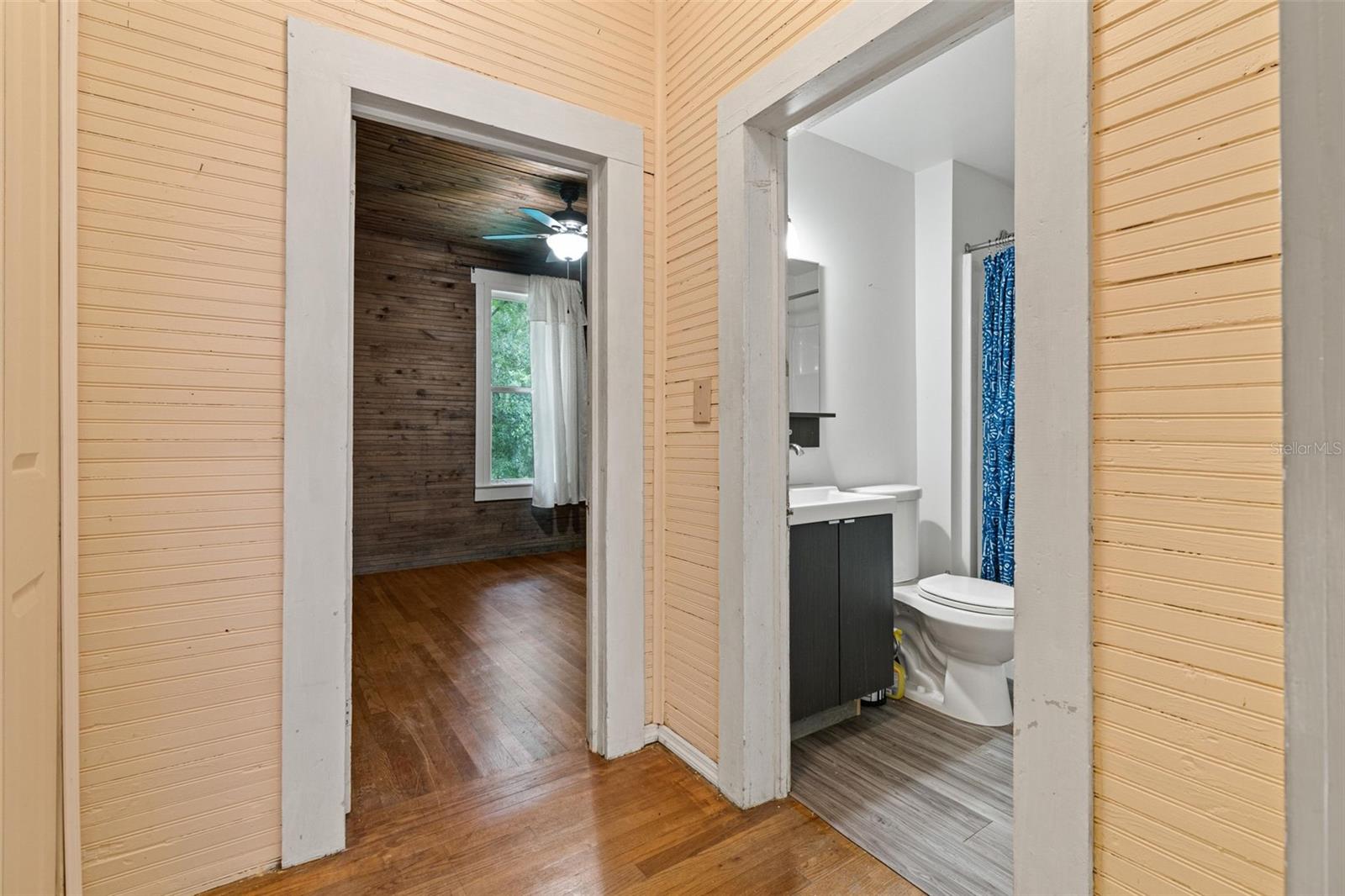 Image 15 of 44 For 8460 Magnolia Street