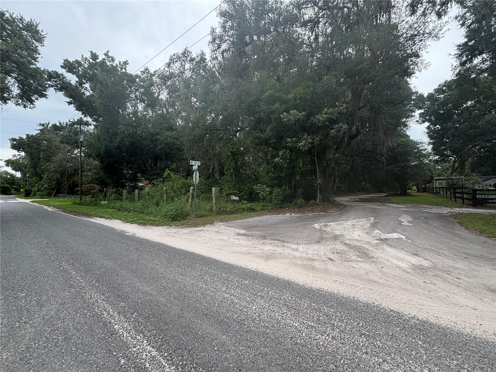 Details for 16130 30th Court, CITRA, FL 32113