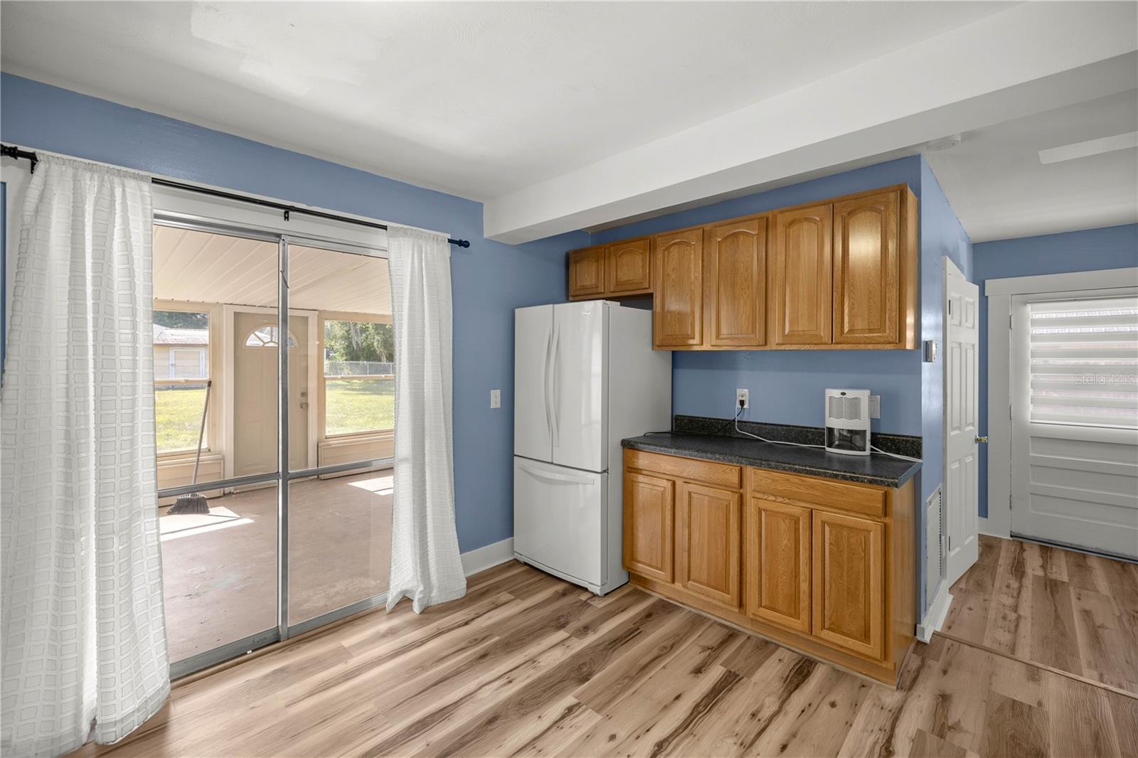 Image 11 of 32 For 3708 25th Avenue