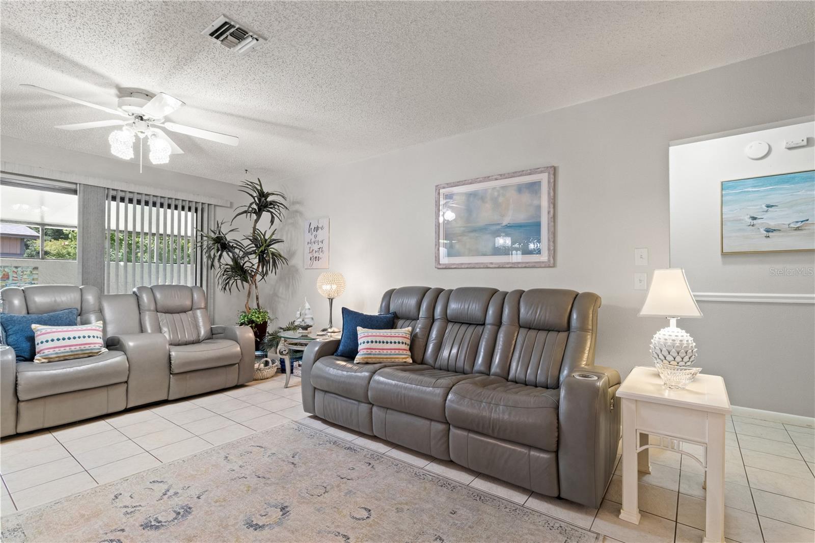 Image 4 of 30 For 3863 17th Street Circle