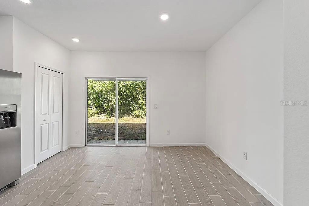Image 11 of 19 For 3409 Sw 34th Avenue Cir Unit 8