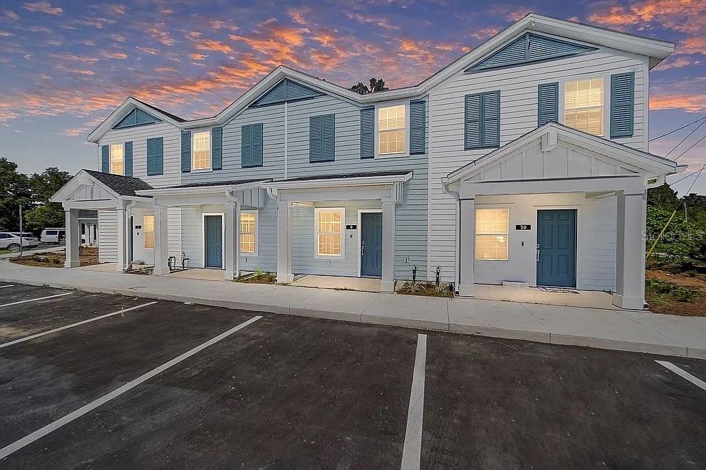 Image 3 of 19 For 3409 Sw 34th Avenue Cir Unit 8