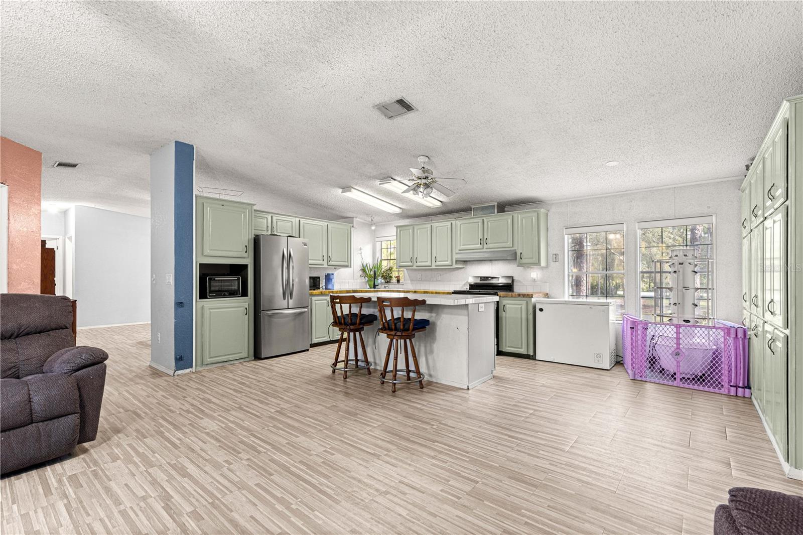 Image 13 of 47 For 16410 119th Street