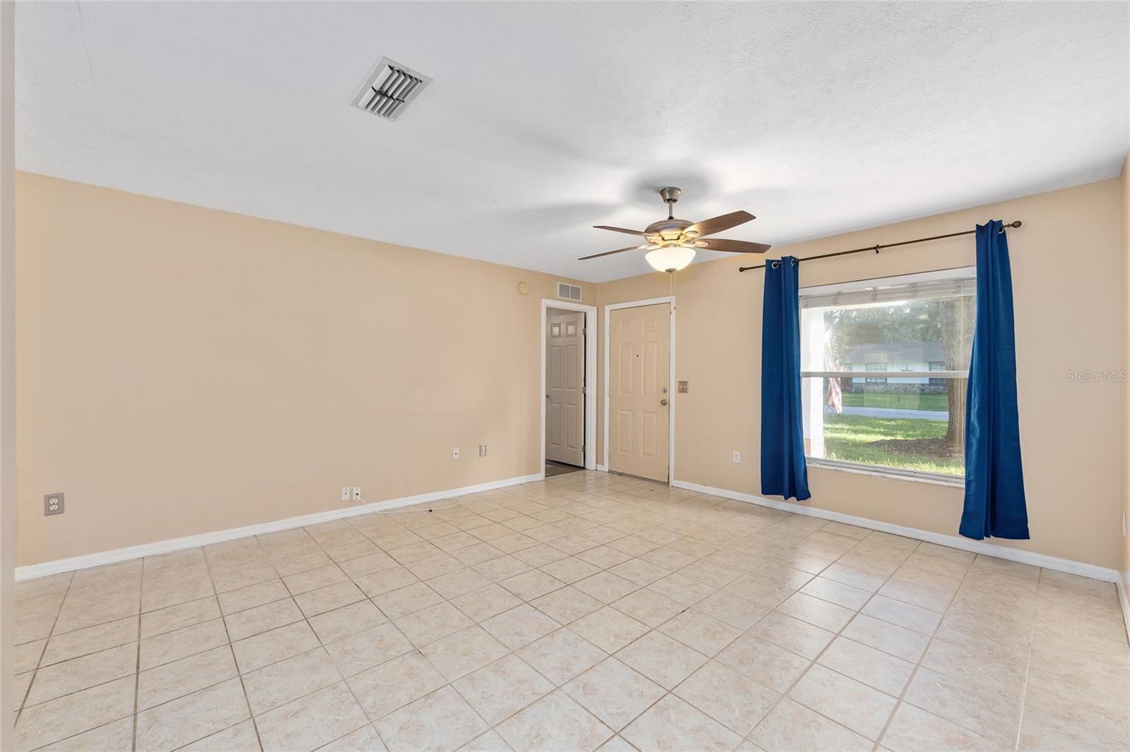 Image 4 of 13 For 5484 63rd Place
