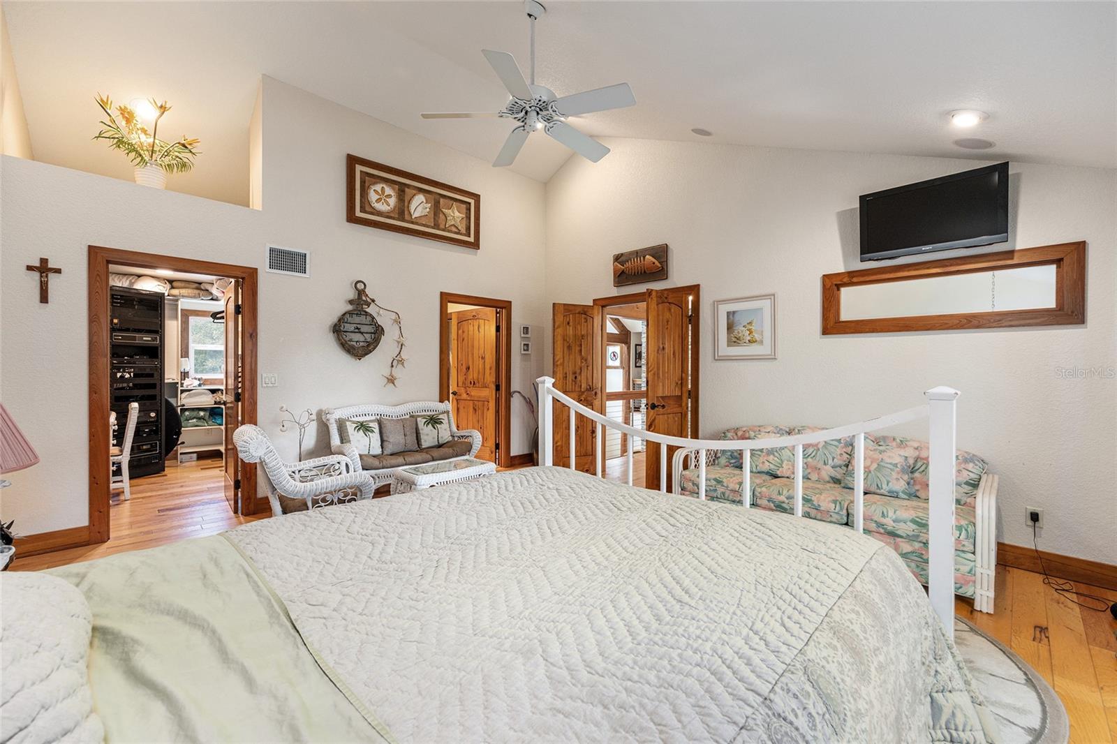 Image 60 of 90 For 15225 246th Avenue