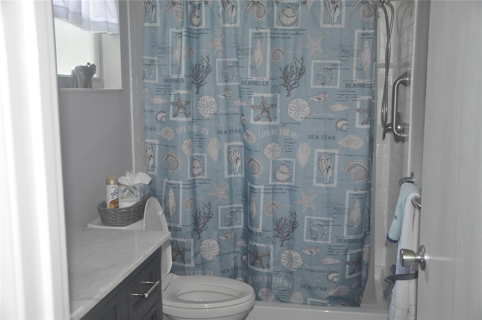 Image 17 of 25 For 8552 93rd Place C