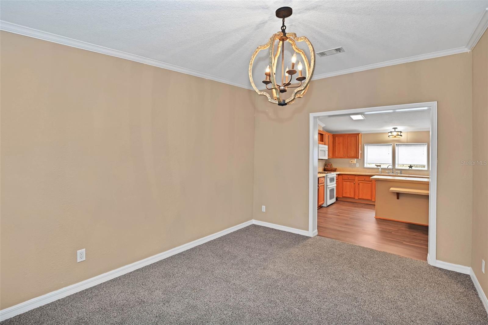 Image 16 of 33 For 18546 5th Terrace Road