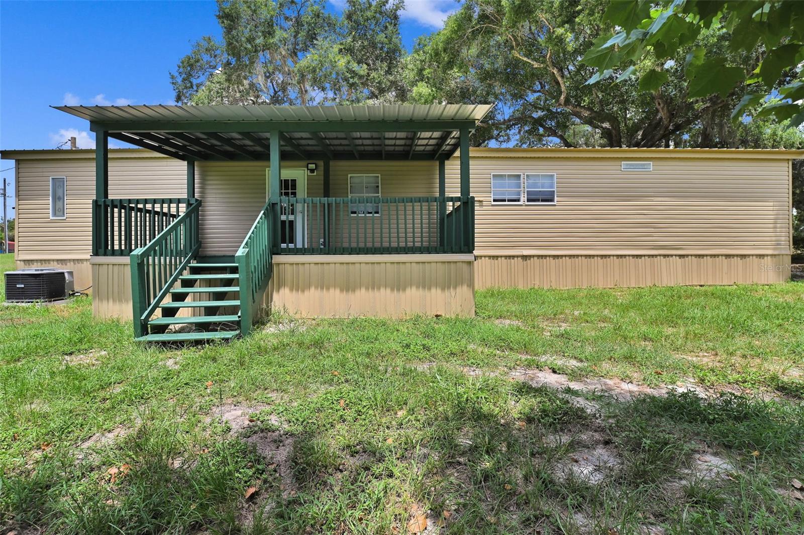 Image 29 of 33 For 18546 5th Terrace Road