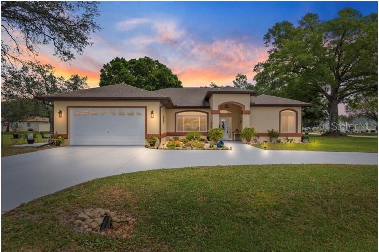 Listing photo id 21 for 10317 63rd Avenue