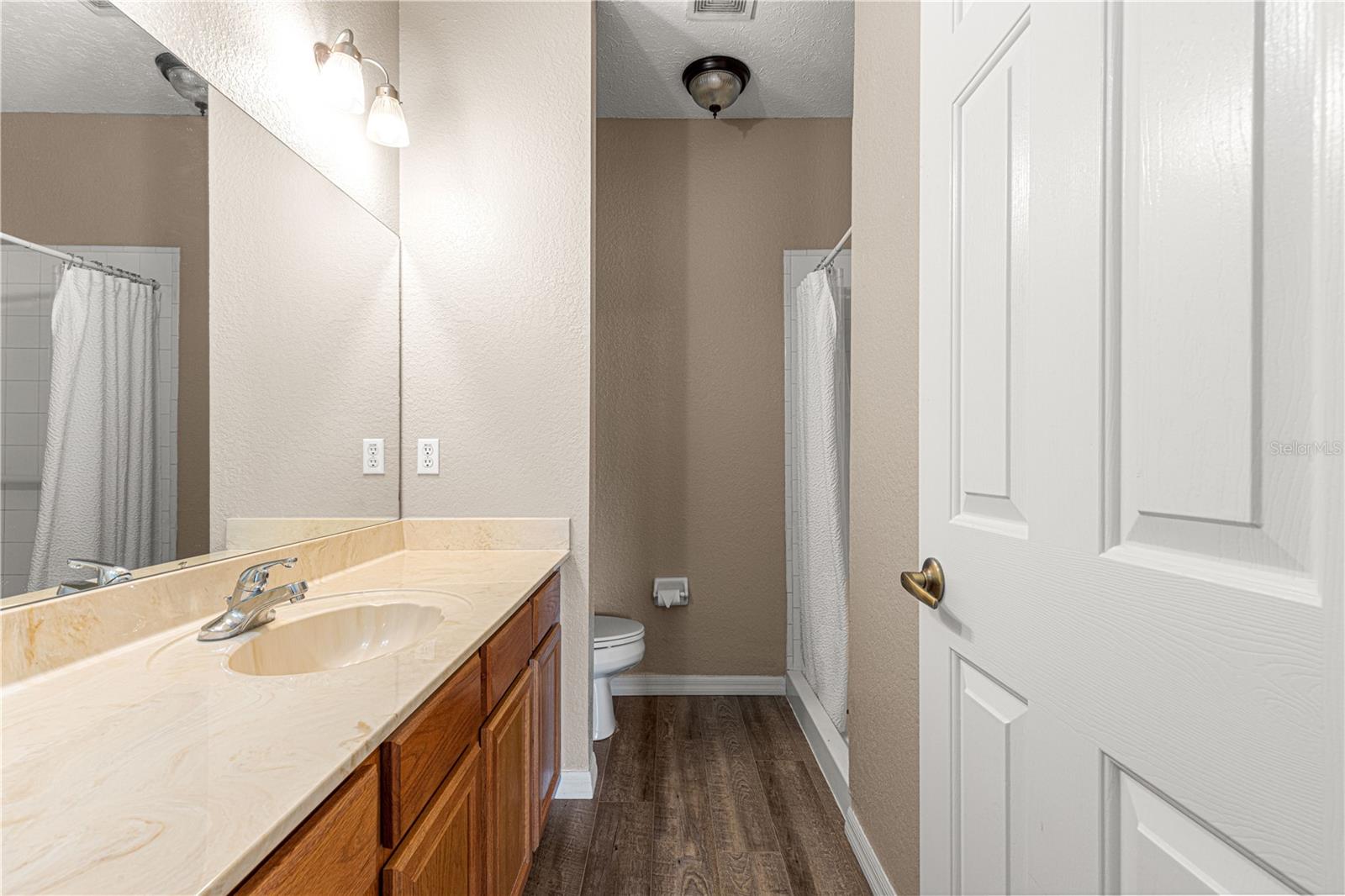 Image 21 of 41 For 231 28th Avenue 301