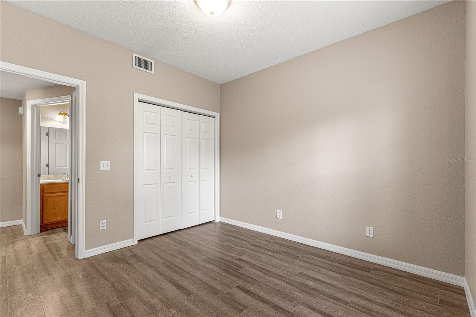 Image 23 of 41 For 231 28th Avenue 301