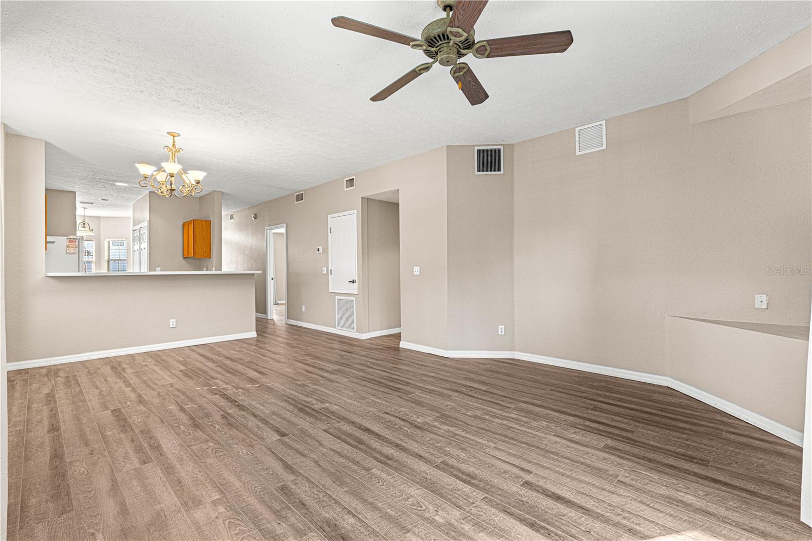 Image 3 of 41 For 231 28th Avenue 301