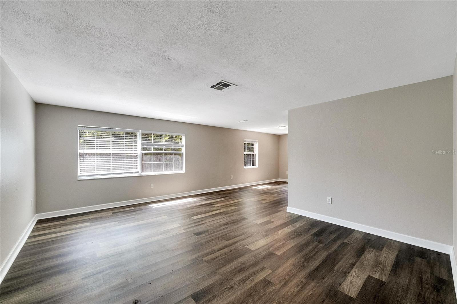 Image 2 of 20 For 2140 Bay Hills Boulevard