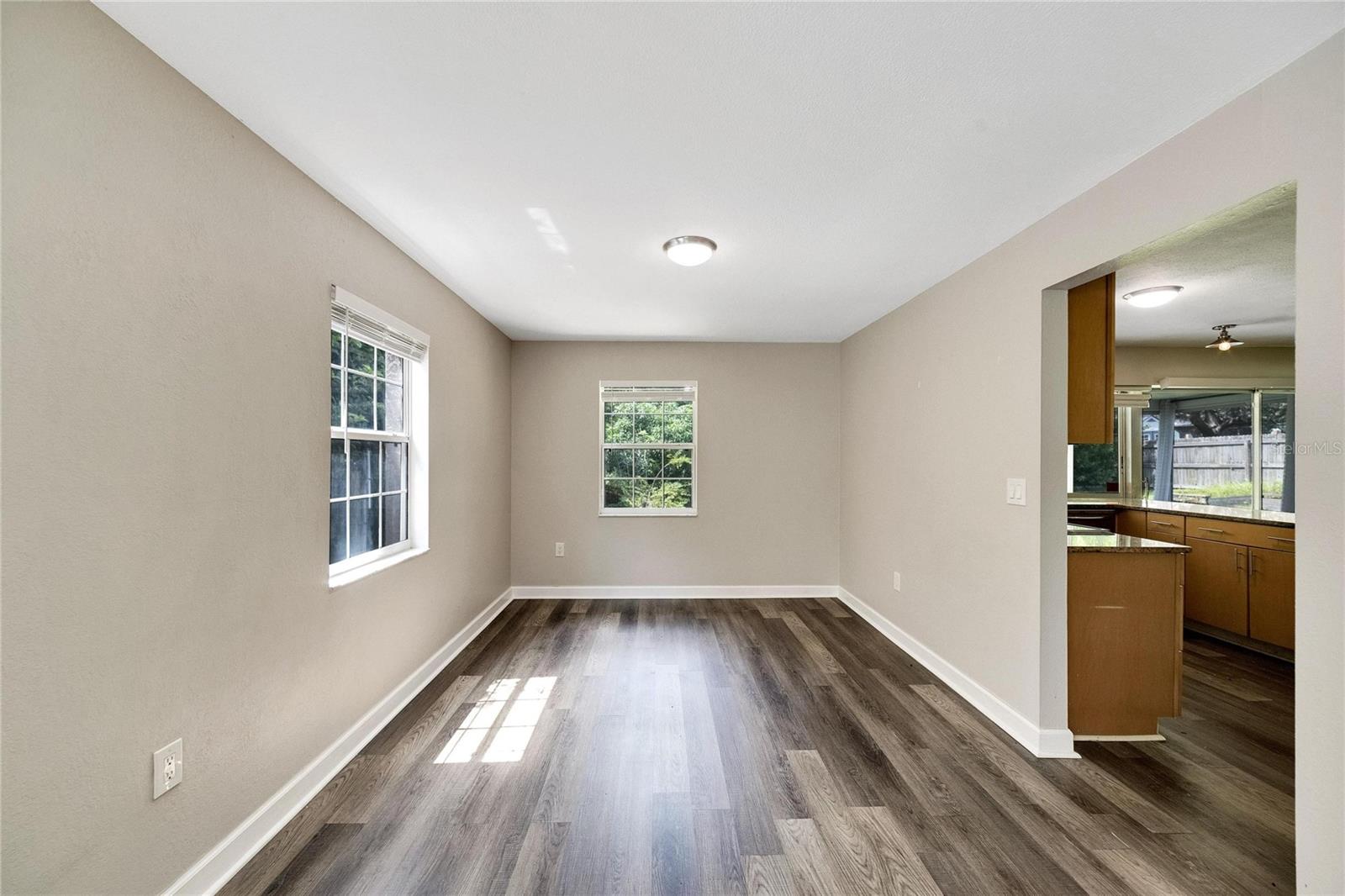 Image 4 of 20 For 2140 Bay Hills Boulevard