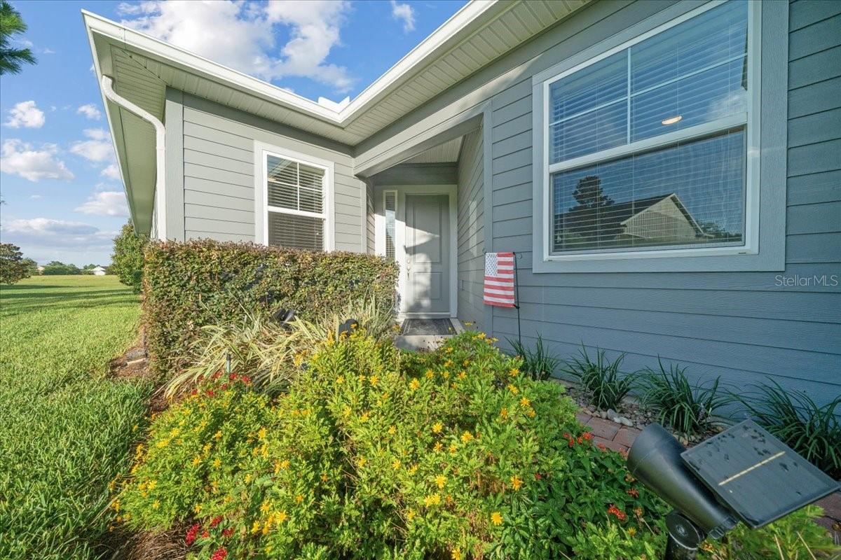 Listing photo id 6 for 3862 49th Court