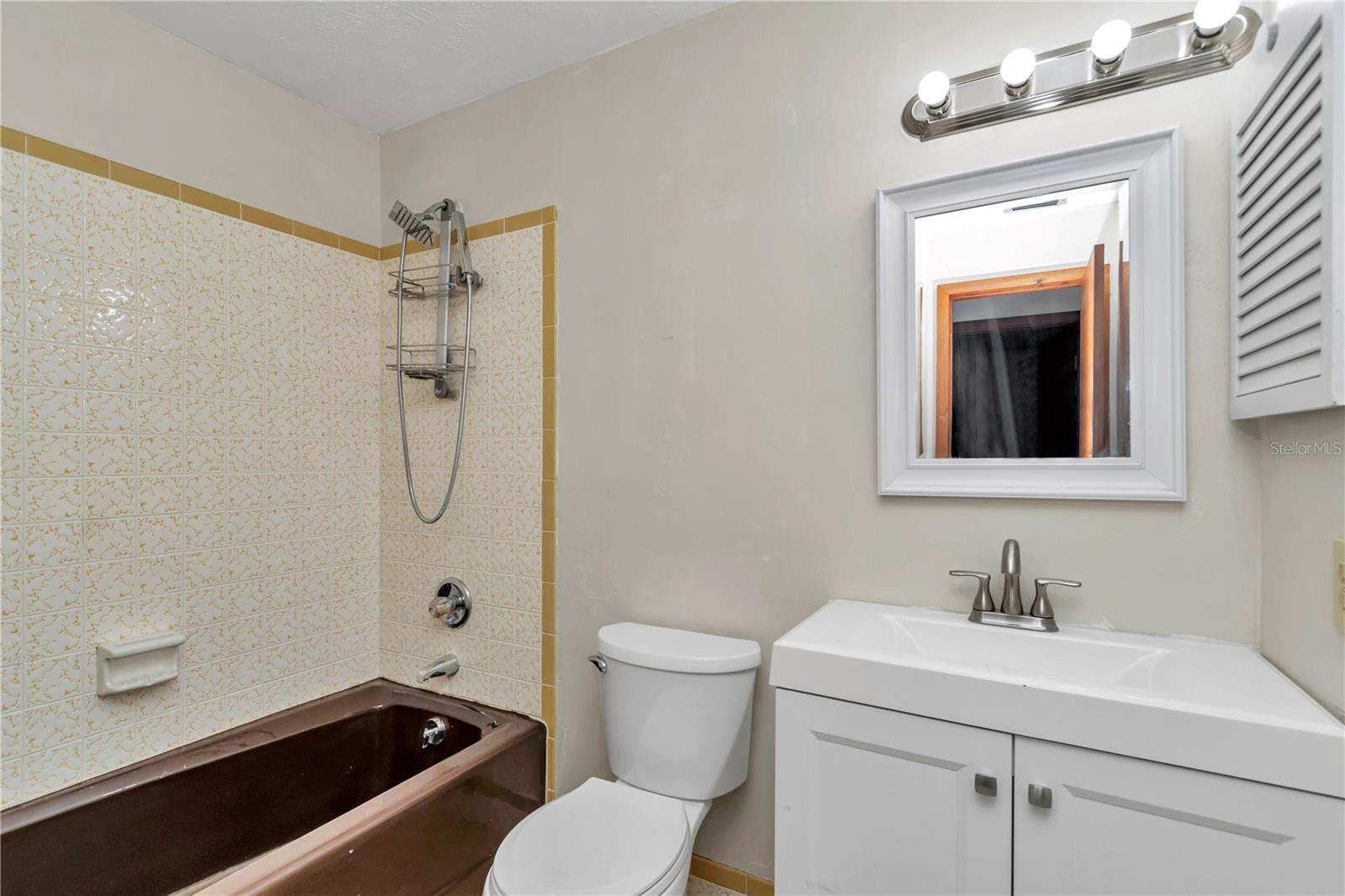 Image 20 of 45 For 3423 4th Avenue