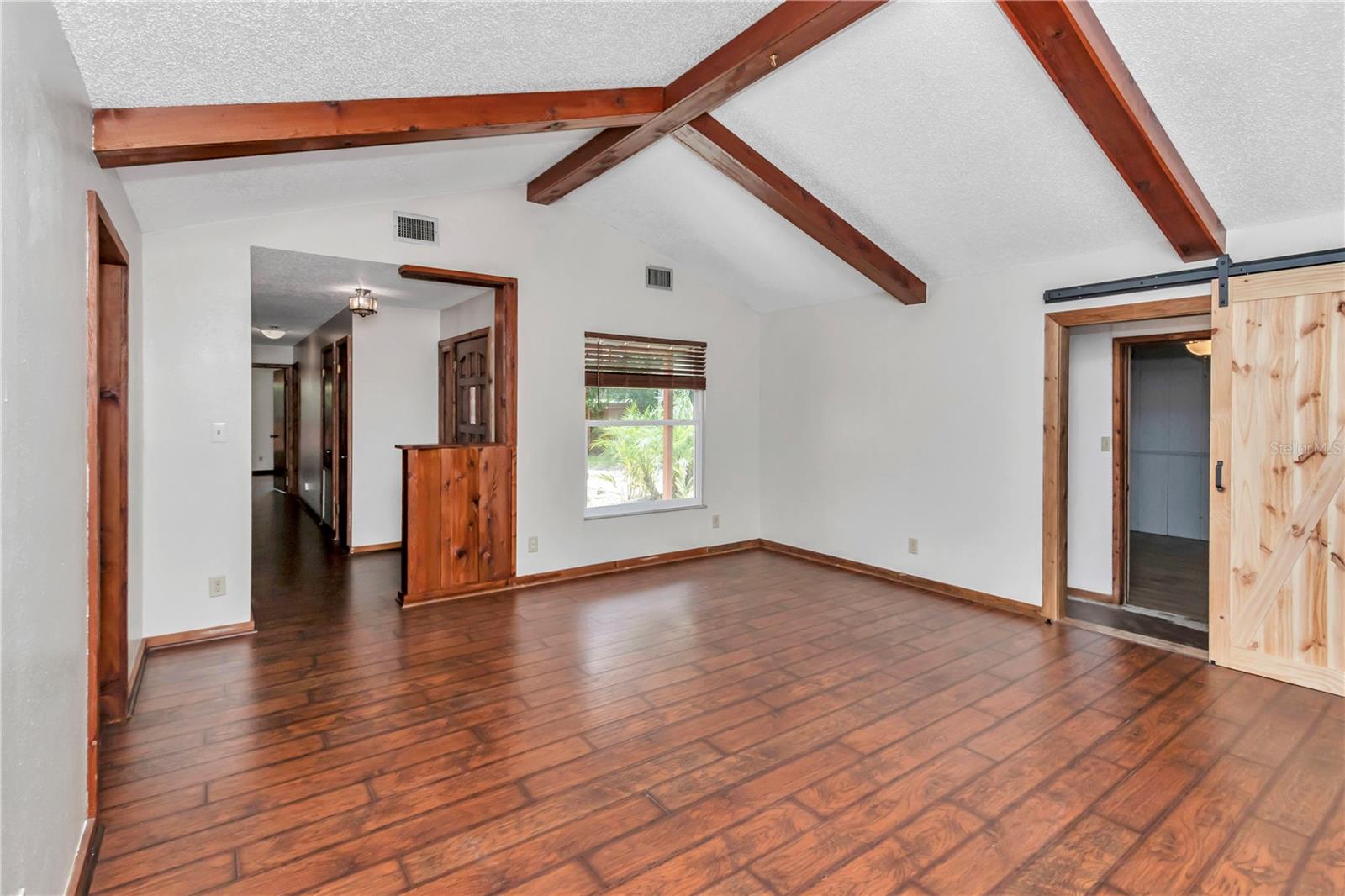 Image 6 of 45 For 3423 4th Avenue