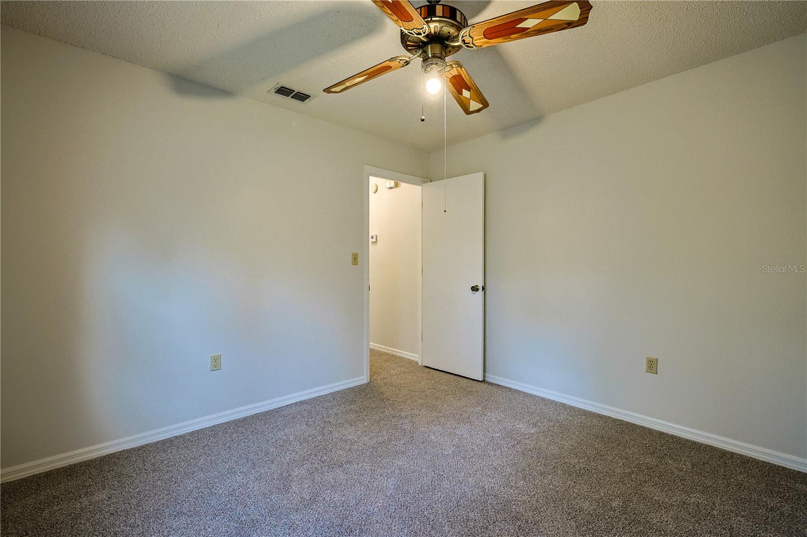 Image 29 of 39 For 8384 Trojan Drive
