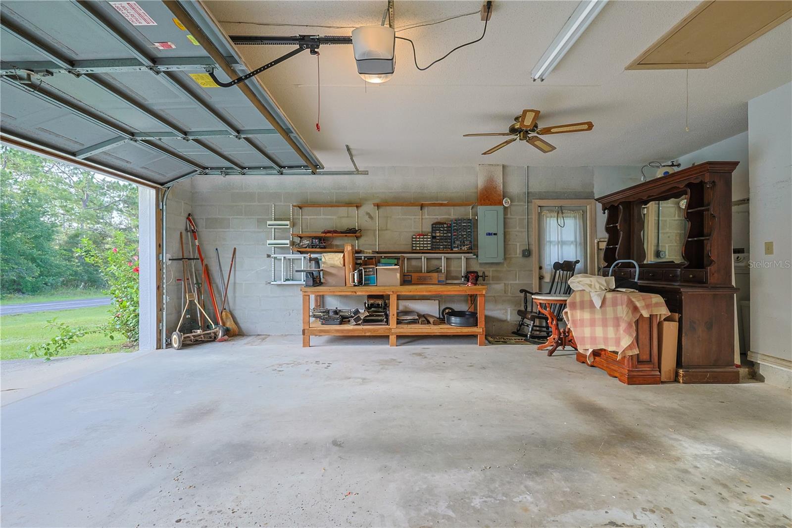 Image 32 of 39 For 8384 Trojan Drive