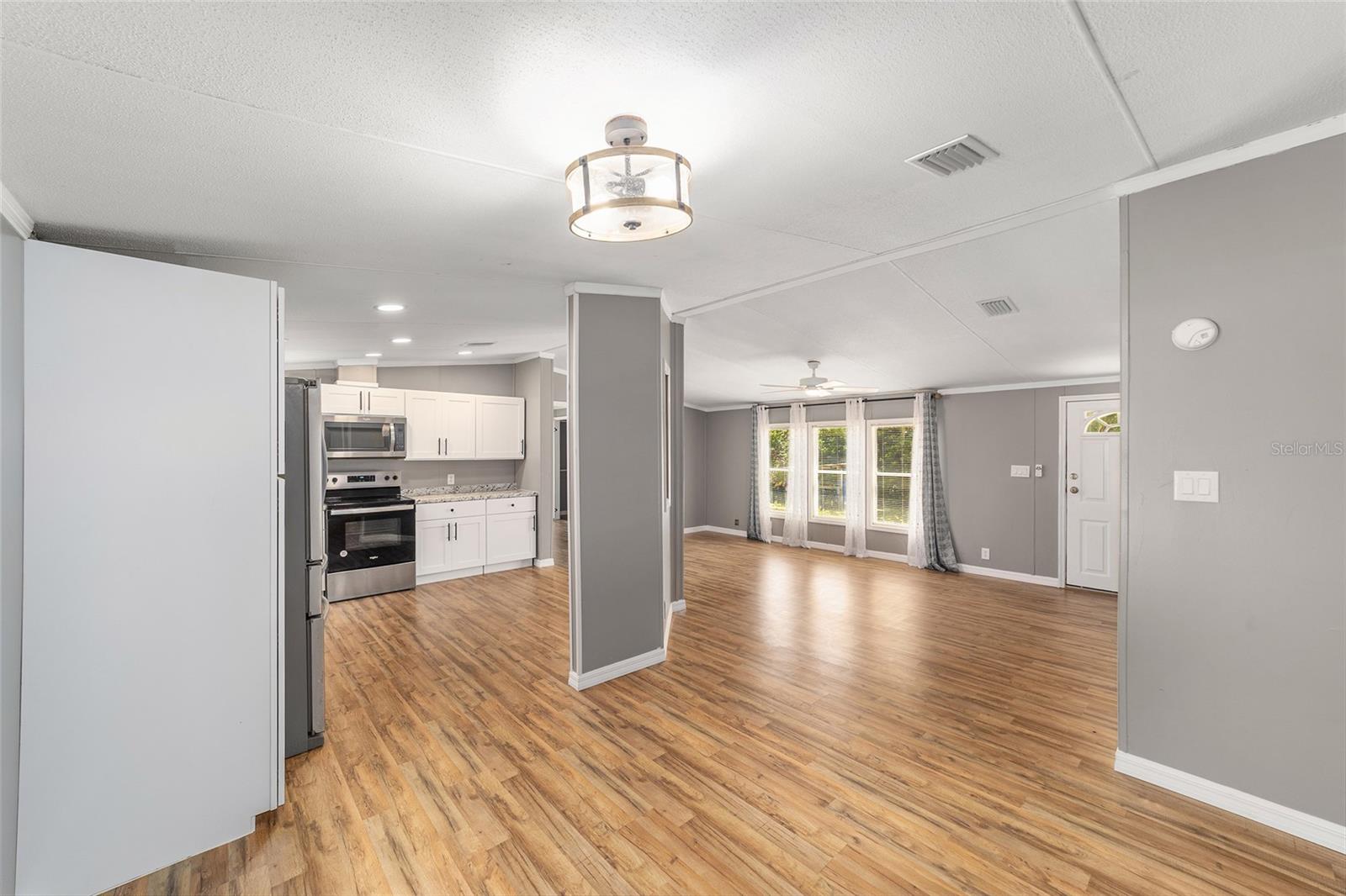 Image 17 of 37 For 2209 178th Street