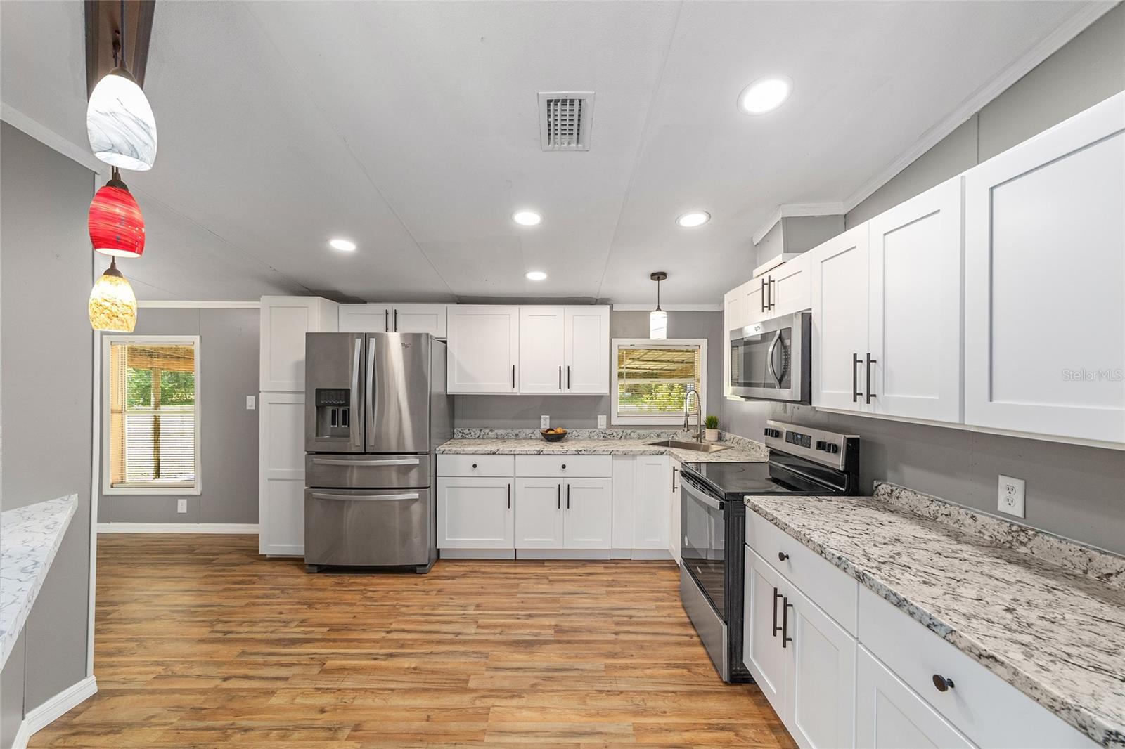 Image 19 of 37 For 2209 178th Street