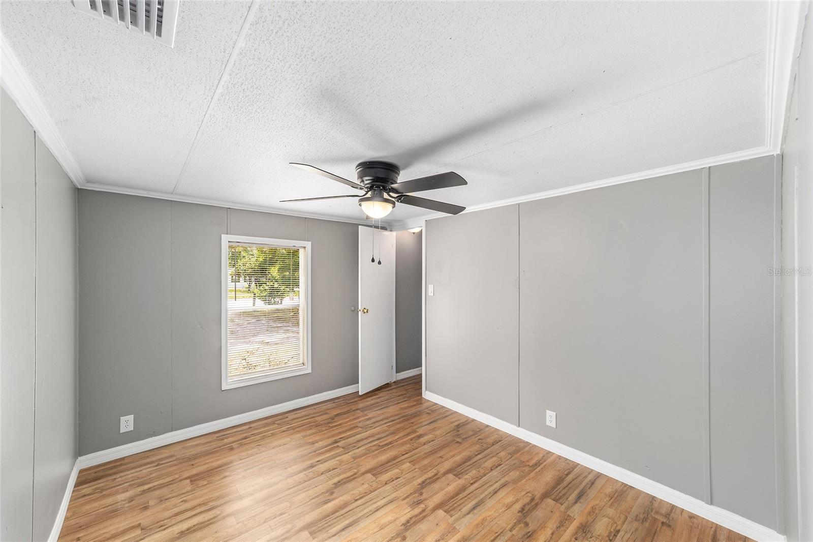 Image 29 of 37 For 2209 178th Street
