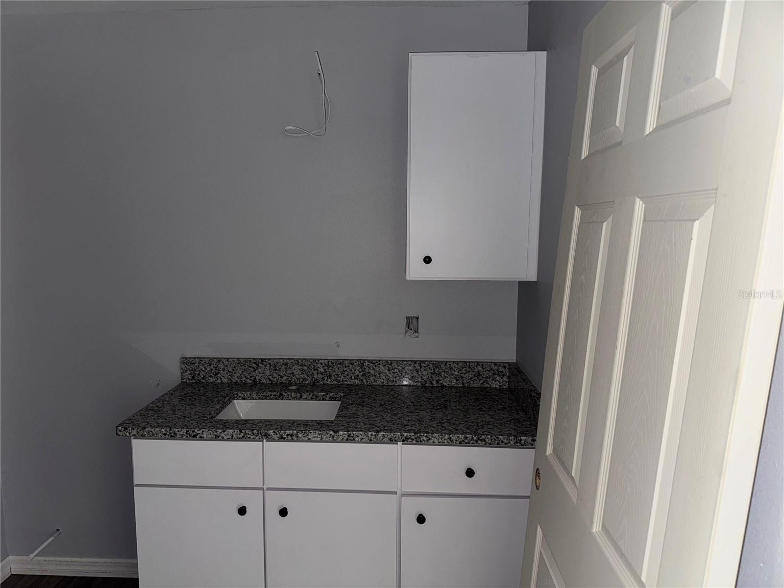 Image 5 of 23 For 1707 7th Street